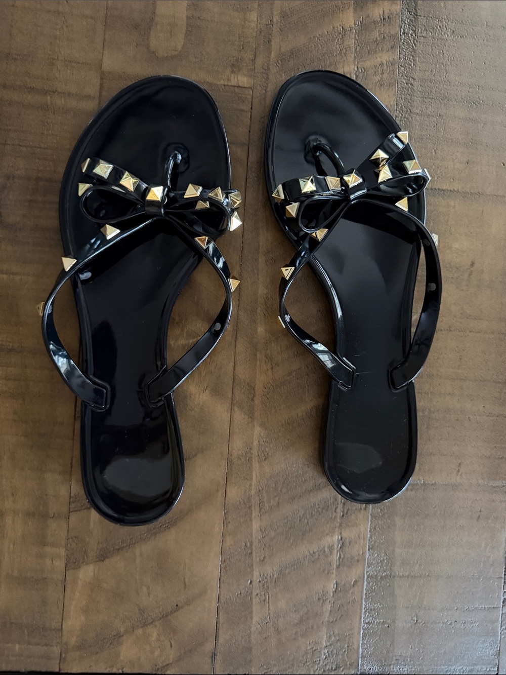 Black Studded Bow Jelly Sandals - Women